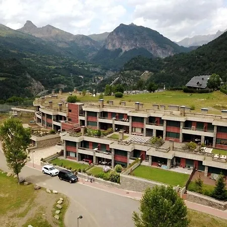 Casa Con Jardin Y Vistas A La Montana *