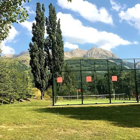 Casa Con Jardin Y Vistas A La Montana *